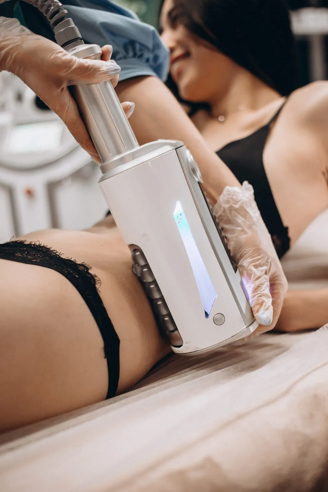 Процедура Endospheres Therapy на зоне бедра в центре BeautyLaser